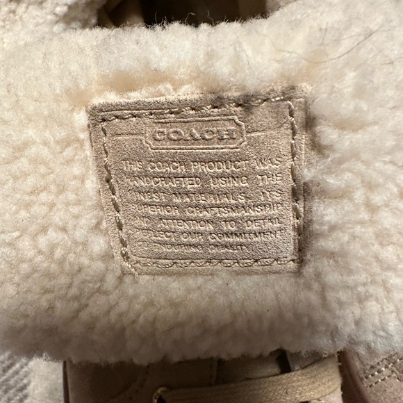 Coach Shearling High Top boots 
-Gently worn. Inner sole shows wear. - Picture 5 of 5